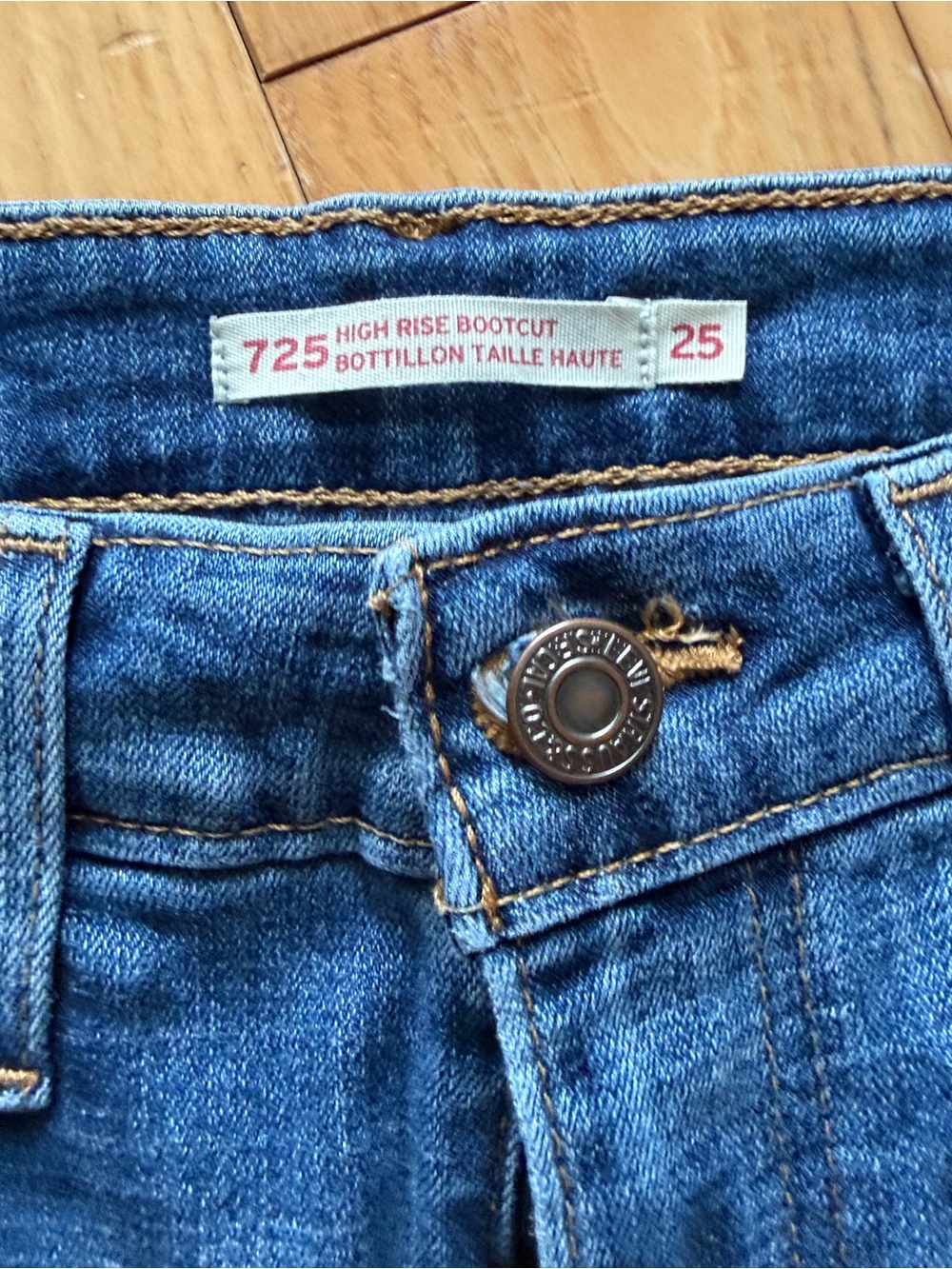 Levi's Bootcut - Picture 3 of 5